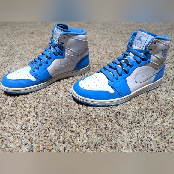 Air Jordan 1 Retro HighWhite/White-University  UNC size 12 - Picture 1 of 7